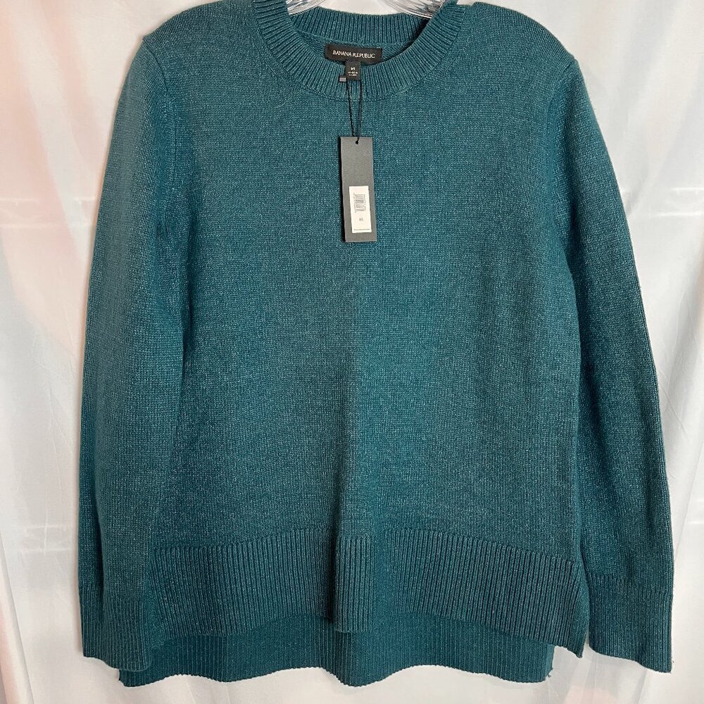 Women's Green/teal Banana Republic Sweater Crew neck Size M, NWT